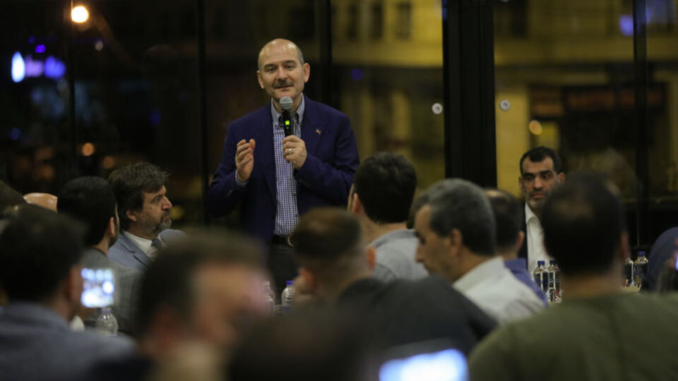 Soylu, Trabzonlu hemşehrileriyle iftarda buluştu