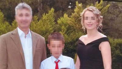 Kadın hemşire, doktor eşini bıçakladı!