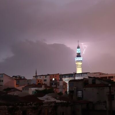 İstanbul güne fırtınayla uyandı!