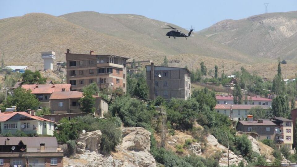 Hakkari'de havanlı saldırı: 1 şehit