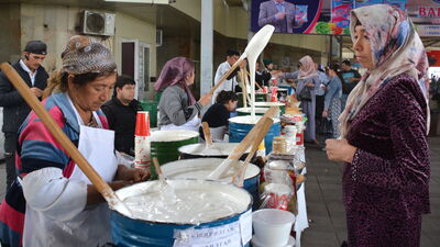 Özbeklerin ramazan tatlısı 'Nişalda'