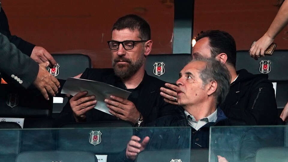 Slaven Bilic tribünde!