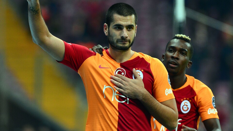 Eren Derdiyok veda etti!