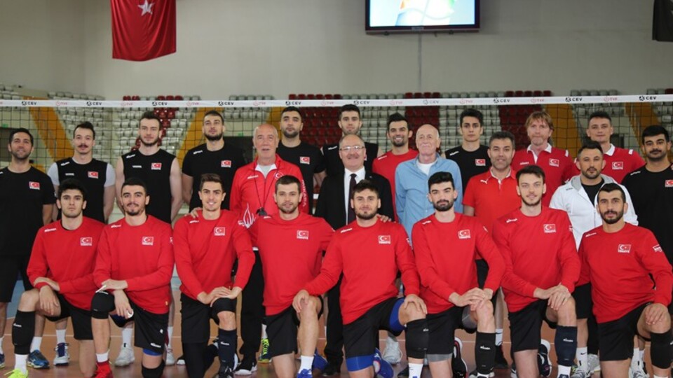 Filede rakip Letonya