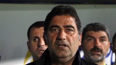 "Bu duruş camiamıza hayırlı olsun"