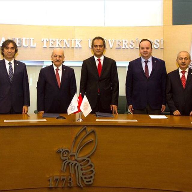 MEB 'eğitimde yapay zeka uygulamaları' için İTÜ ile el sıkıştı