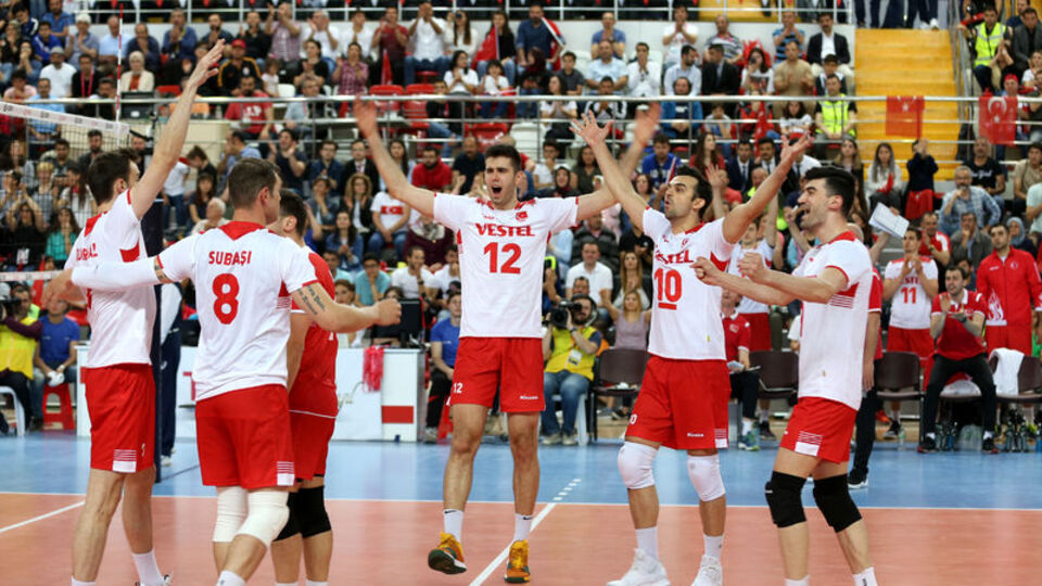 Milliler, Sivas'ta 3-0 galip geldi