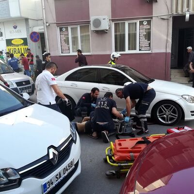 Korna çalıp yol istedi diye öldürdü!