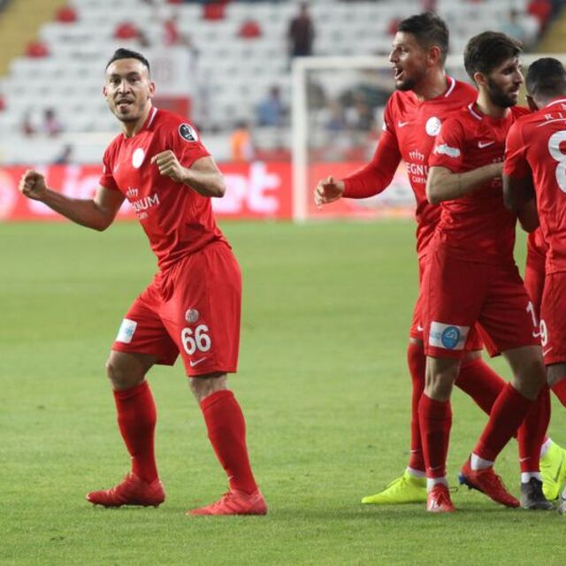 Antalyaspor'da Mevlüt Erdinç fırtınası