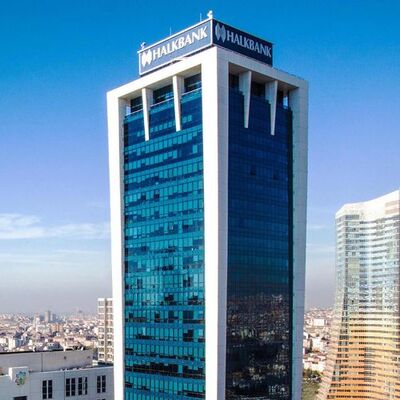 İki ünlü isim kamu bankalarında