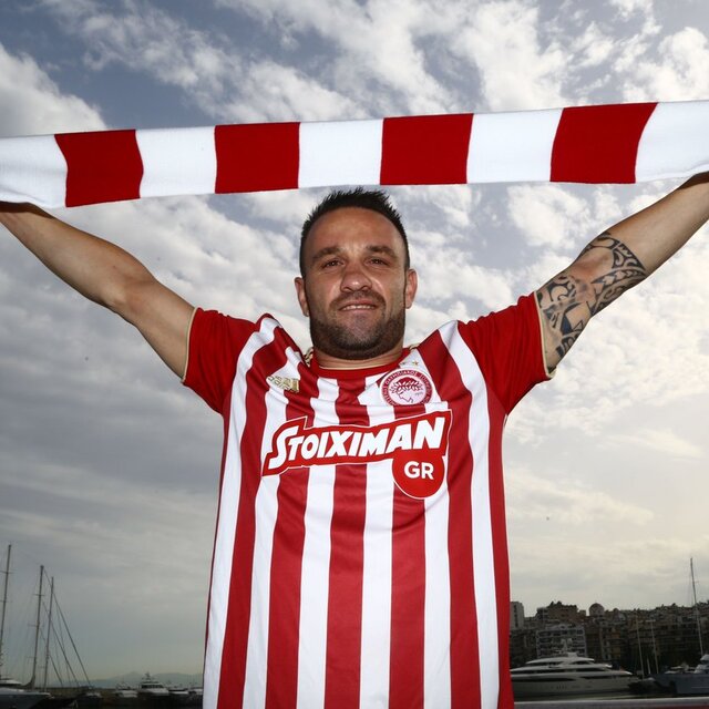 Valbuena, Olympiakos'ta!