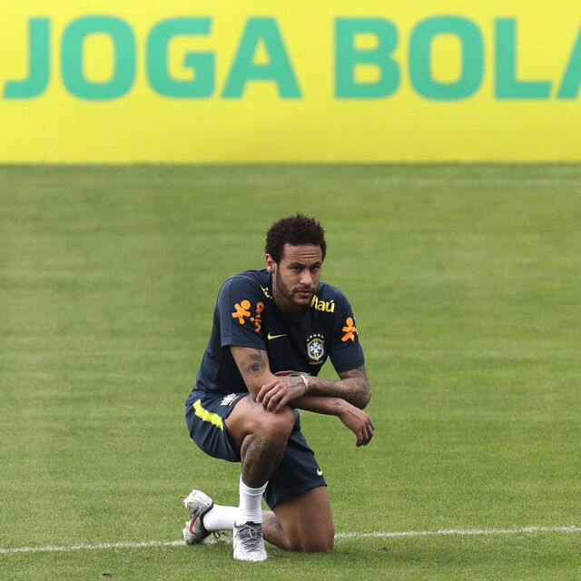 Neymar'ın kaptanlığı elinden alındı