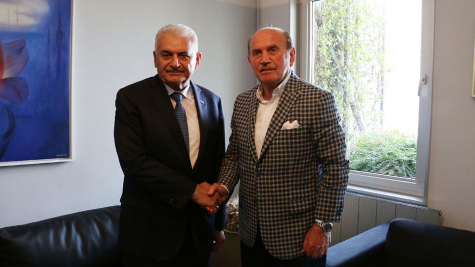 Binali Yıldırım'dan Topbaş'a ziyaret