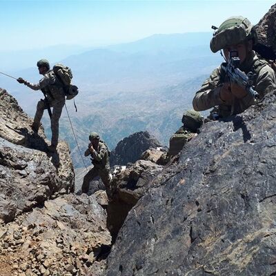 Türk askeri Kandil’in kapısına dayandı