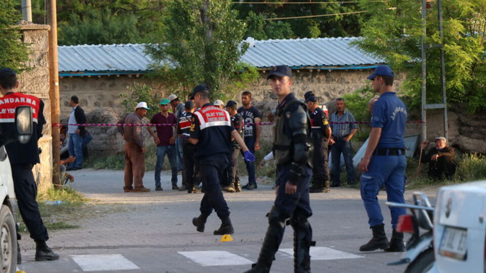 Tarla çatışması: 3 ölü 7 yaralı