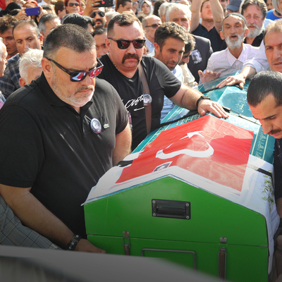 Usta sanatçının cenazesinde büyük ayıp