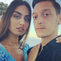 Mesut ile Amine'nin Çeşme'deki yuvası