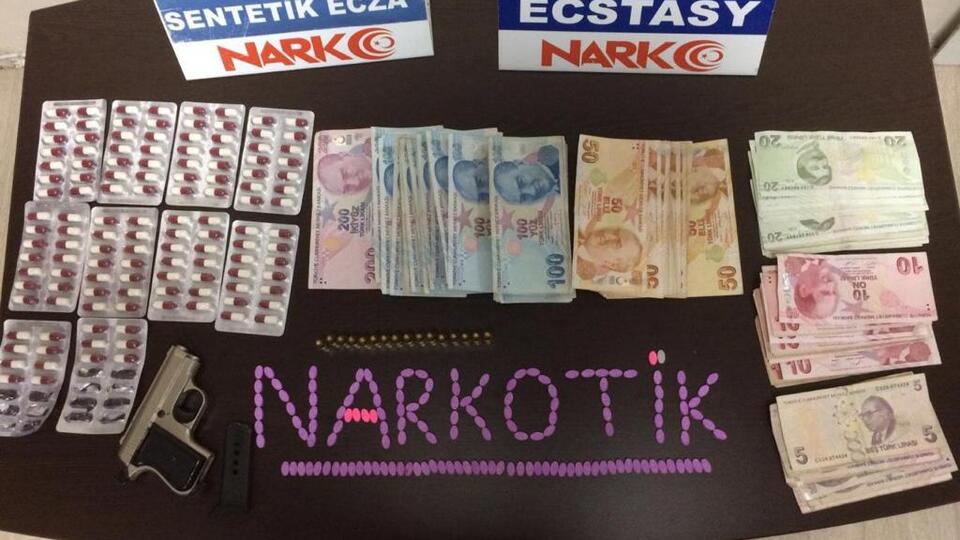 Cezaevi firarisi uyuşturucuyla yakalandı