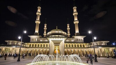 Kadir Gecesi ne yapılmalı? Kadir Gecesi ibadetler, dualar, sureler