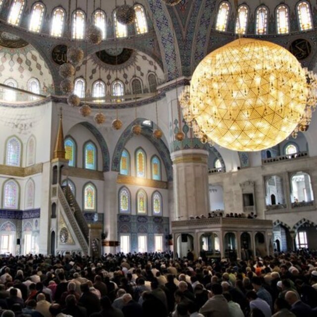 31 Mayıs Ankara Cuma namazı saat kaçta?