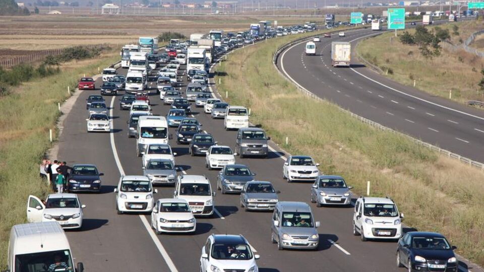 Tatile çıkacak sürücülere uyarılar