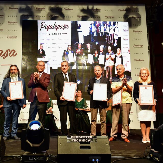 Piyalepaşa İstanbul'da tapular teslim ediliyor
