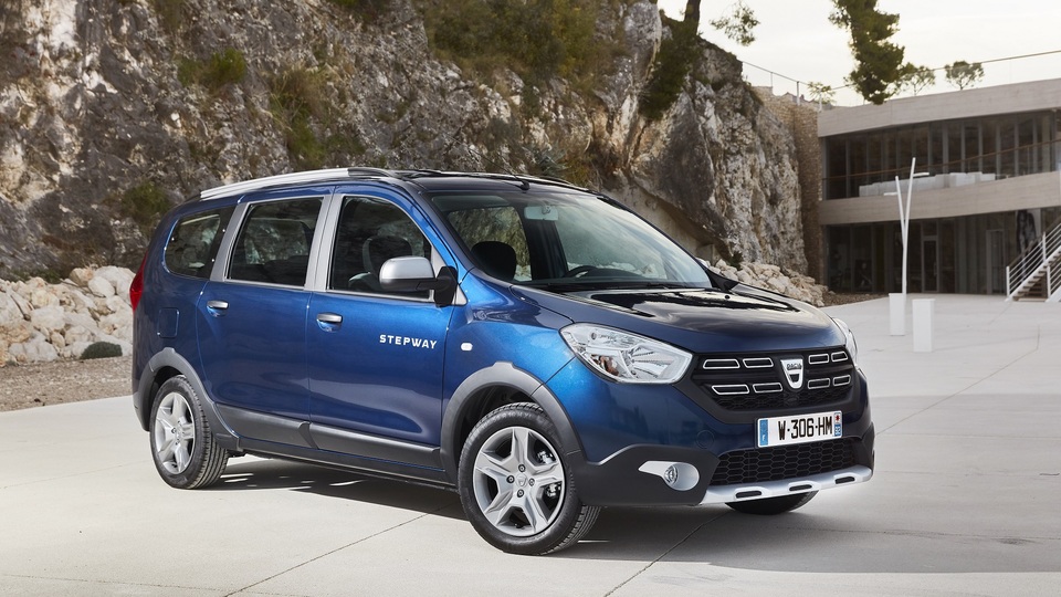 Otomobillerine 'tüp' taktı