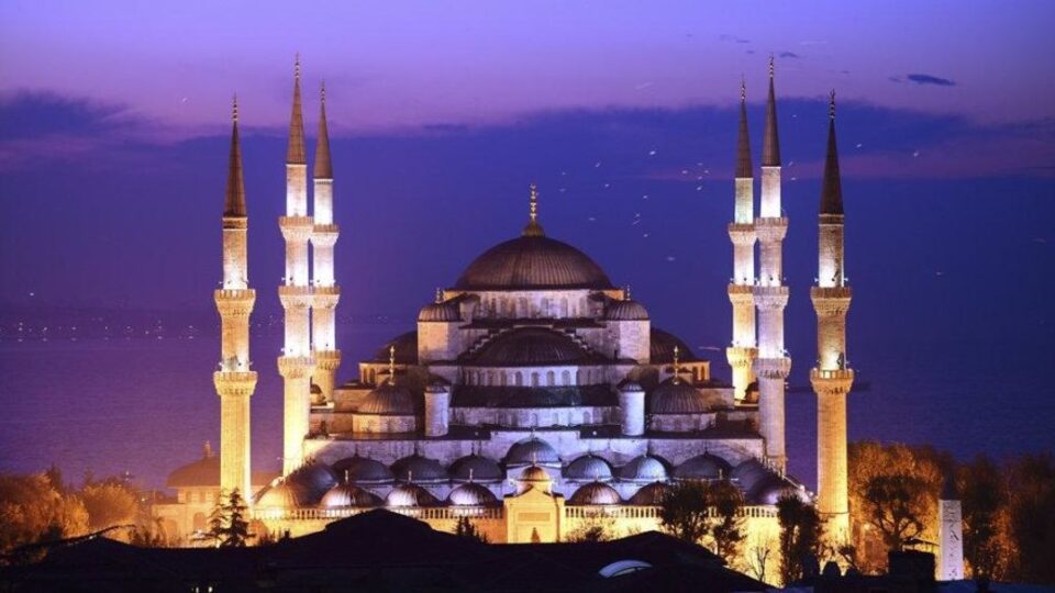 Kadir Gecesinin önemi ve alametleri nelerdir?