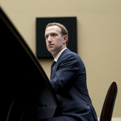 Koltuğunu yine sağlama aldı!