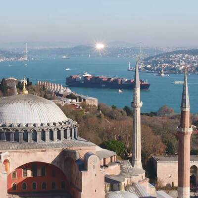 İstanbul'a ilk 4 ayda en çok o ülkeden turist geldi