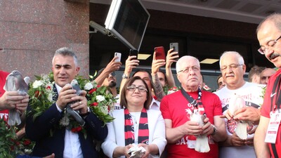 Gazişehir Gaziantep'e coşkulu karşılama