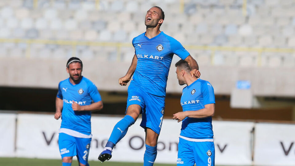 1. Lig'de 121 yabancı oyuncu forma giydi