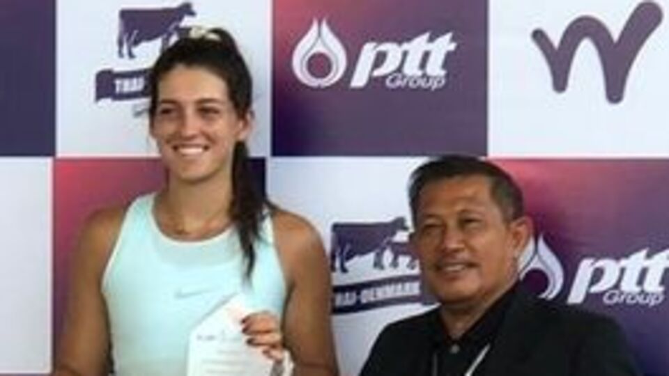 İpek Soylu, Tayland'da şampiyon!