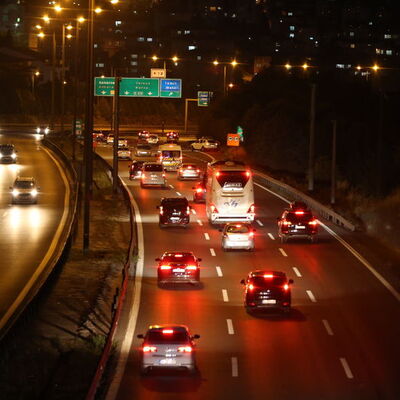 Otoyollarda trafik durma noktasına geldi!