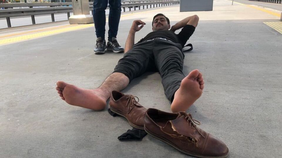 Şaka canından ediyordu