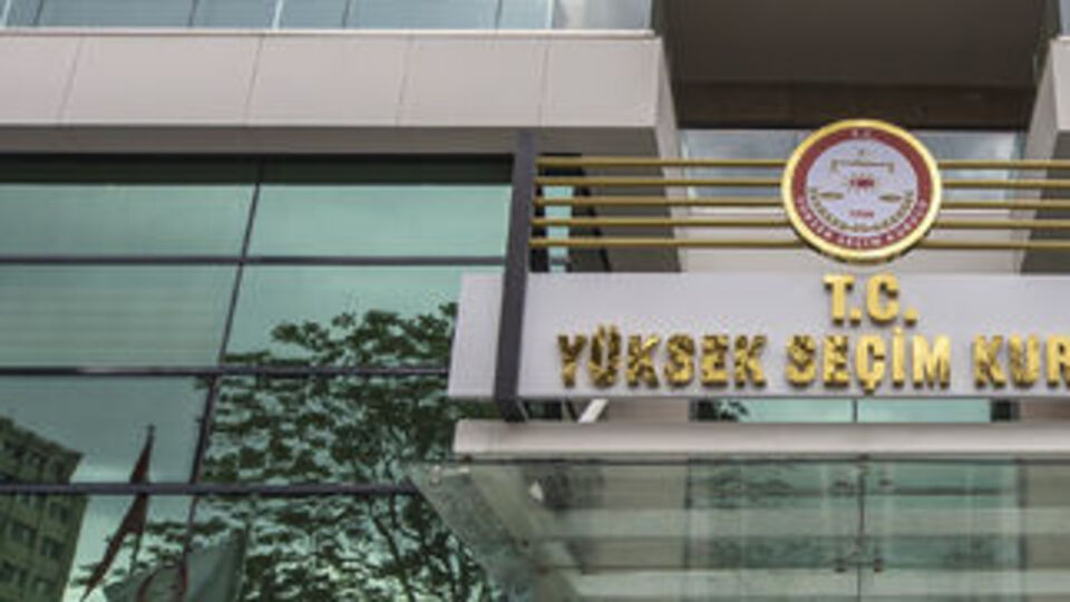 AK Parti'den kritik İstanbul başvurusu