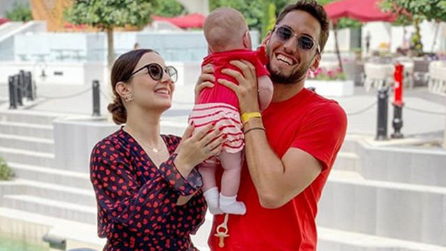 Aile pozu