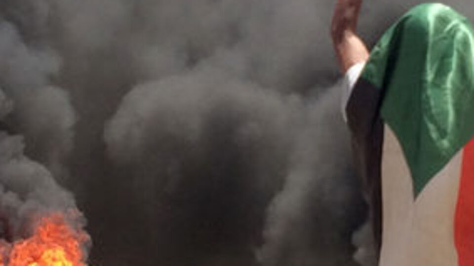 Sudan'da sular durulmuyor: 35 ölü