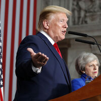 Trump İngiltere'de açıkladı