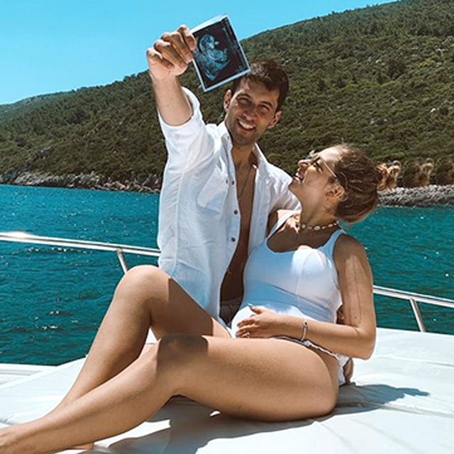 Hande Erçel teyze oluyor!