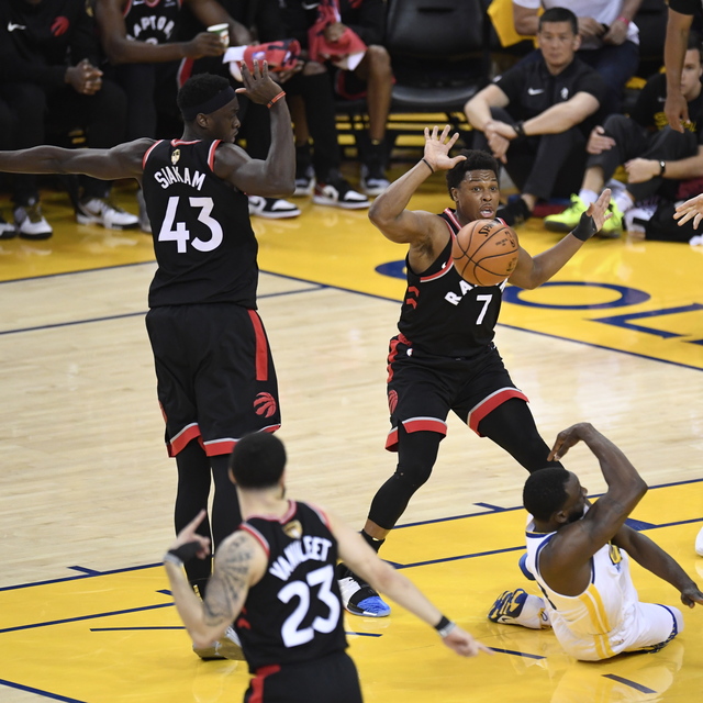 Raptors seride yeniden öne geçti