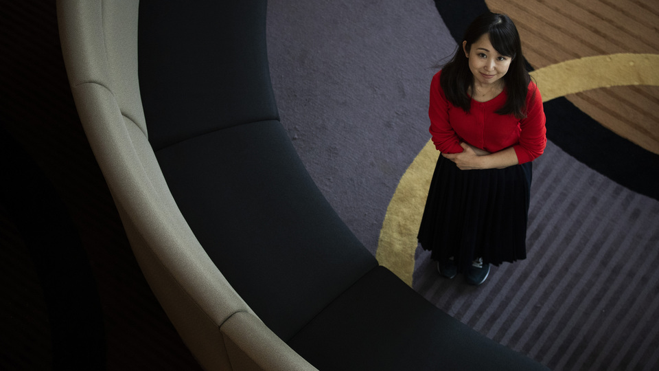 Japon kadınların 'topuklu ayakkabı' isyanı!