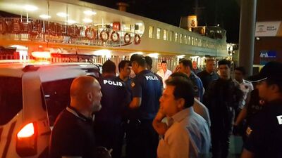 Kadıköy Eminönü vapurunda silah sesleri!