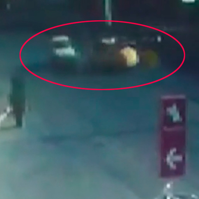 Bahçelievler'de akılalmaz kaza! Çarptı, kaçtı!