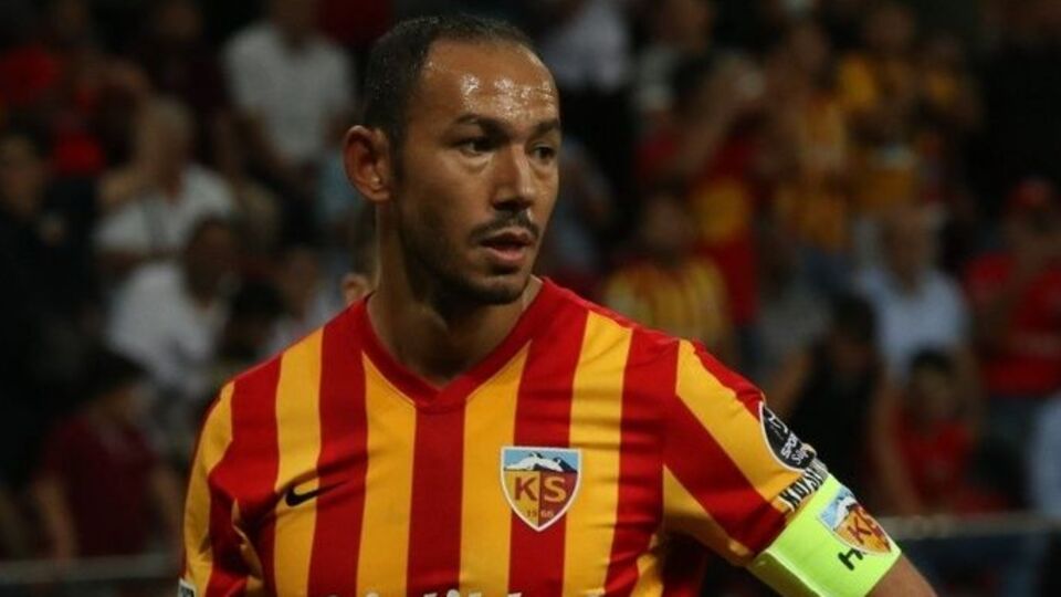 Adana Demirspor Umut Bulut'a talip