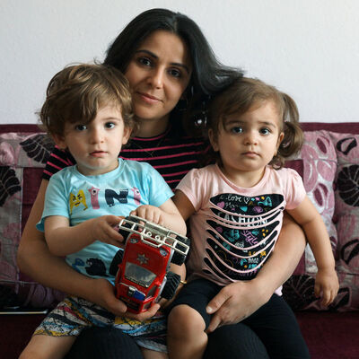 Doktorun 'hamile kalmaması' gerektiğini söylediği kanser hastası ikiz doğurdu!