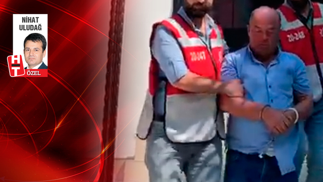 23 yıldır aranıyordu denizde yüzerken yakalandı