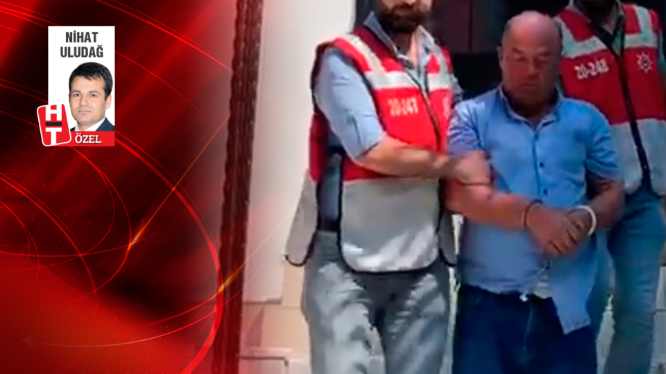 23 yıldır aranıyordu denizde yüzerken yakalandı
