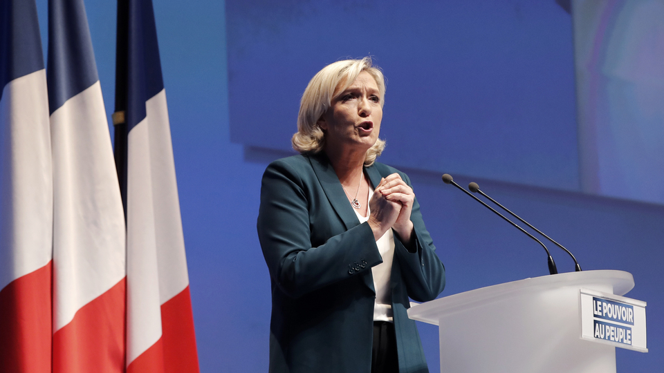 Le Pen'den Konya'da 'milli marş' tepkisi