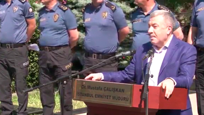 İstanbul'da 2 bin 10 polis göreve başladı